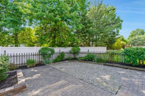 228 Woodside Lane Bridgewater NJ 08807