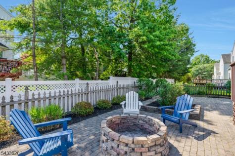 228 Woodside Lane Bridgewater NJ 08807