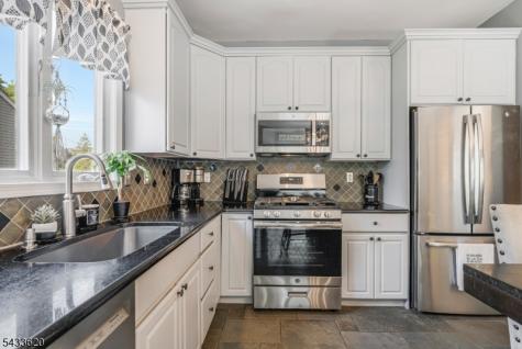 228 Woodside Lane Bridgewater NJ 08807