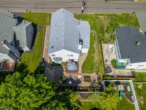 228 Woodside Lane Bridgewater NJ 08807