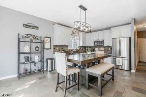 228 Woodside Lane Bridgewater NJ 08807