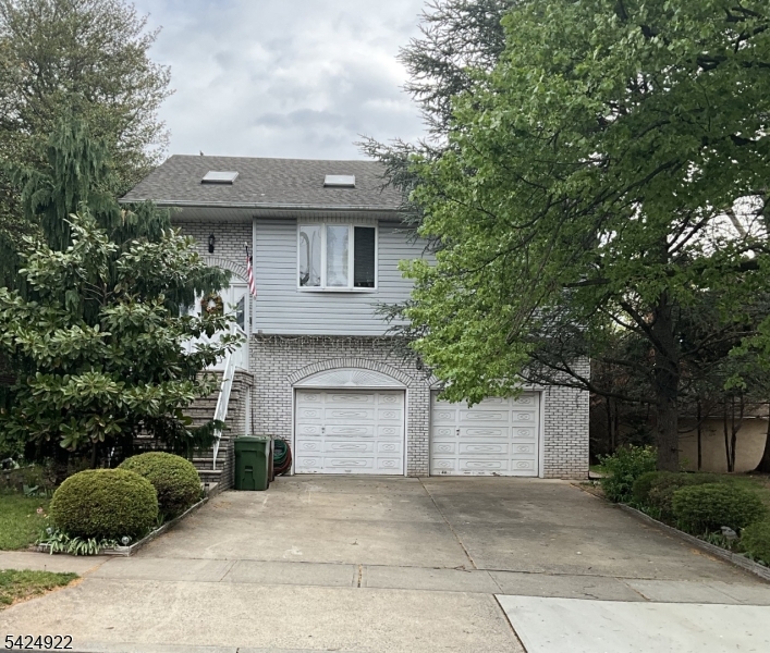 910 Orchard Terrace Linden NJ 07036
