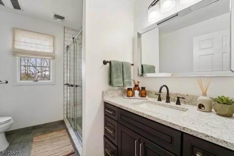 53 Ridge Drive Montville NJ 07045