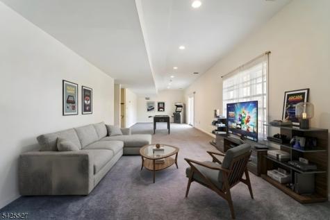 53 Ridge Drive Montville NJ 07045