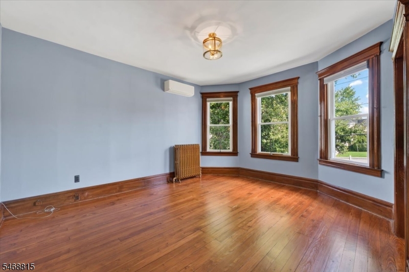 78 Stewart Avenue Kearny NJ 07032