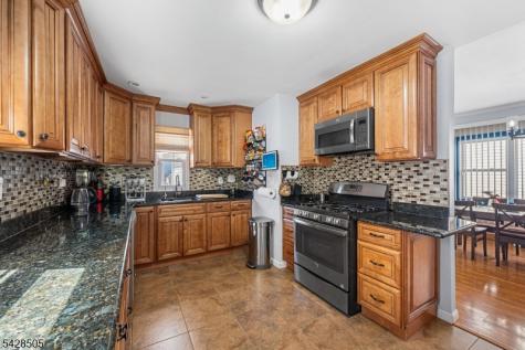 333 Amon Terrace Linden NJ 07036