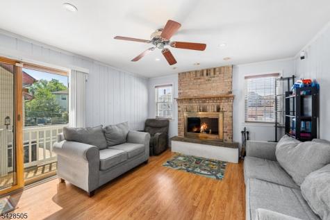 333 Amon Terrace Linden NJ 07036
