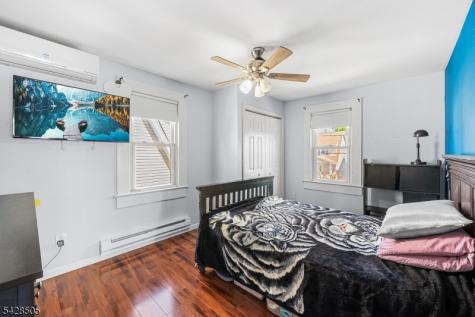 333 Amon Terrace Linden NJ 07036