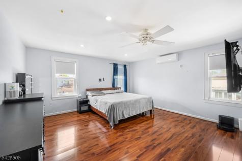 333 Amon Terrace Linden NJ 07036