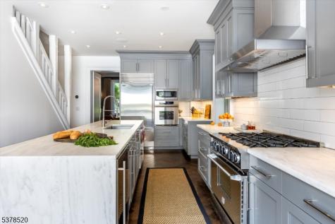 189 Upper Mountain Avenue Montclair NJ 07042