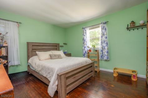 39 Broadway West Milford NJ 07480