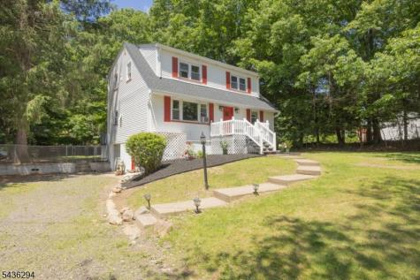 39 Broadway West Milford NJ 07480