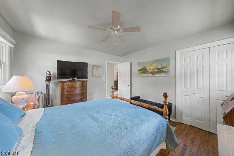 714 5TH Street Carlstadt NJ 07072