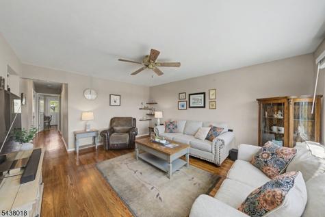 714 5TH Street Carlstadt NJ 07072