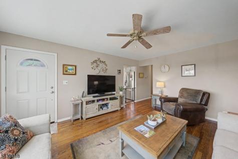 714 5TH Street Carlstadt NJ 07072