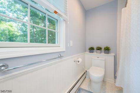 4 Fern Court Roxbury NJ 07836