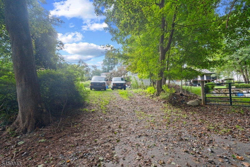 20 Pershing Avenue Jefferson NJ 07849