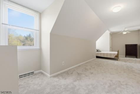 3 Brown Court Clinton NJ 08801