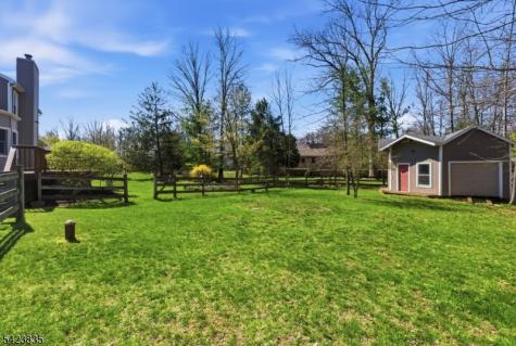 3 Brown Court Clinton NJ 08801