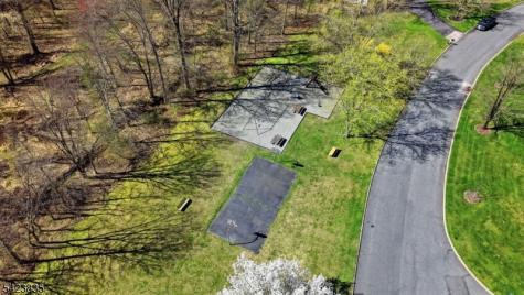 3 Brown Court Clinton NJ 08801