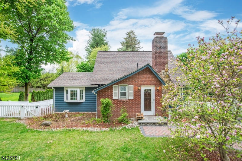 372 E Shore Trail Sparta NJ 07871