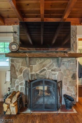372 E Shore Trail Sparta NJ 07871