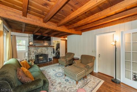 372 E Shore Trail Sparta NJ 07871