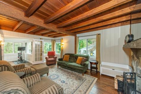 372 E Shore Trail Sparta NJ 07871