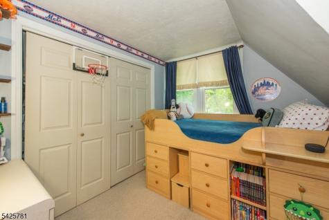 372 E Shore Trail Sparta NJ 07871