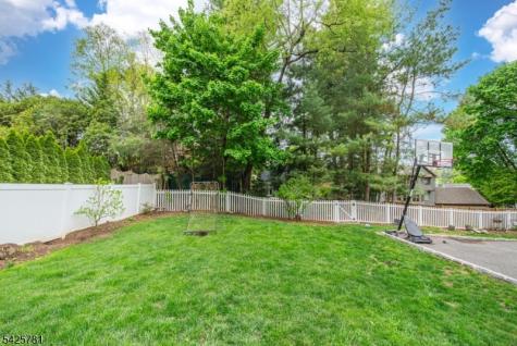 372 E Shore Trail Sparta NJ 07871