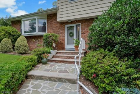 340 Central Avenue Mountainside NJ 07092