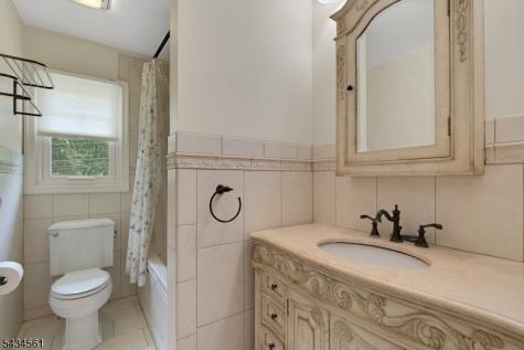340 Central Avenue Mountainside NJ 07092