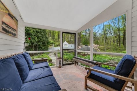 499 Shire Road Holland NJ 08848
