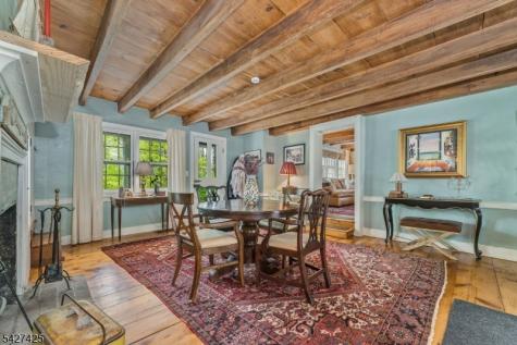 499 Shire Road Holland NJ 08848