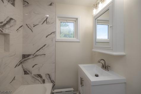 39 Hurden Street Hillside NJ 07205