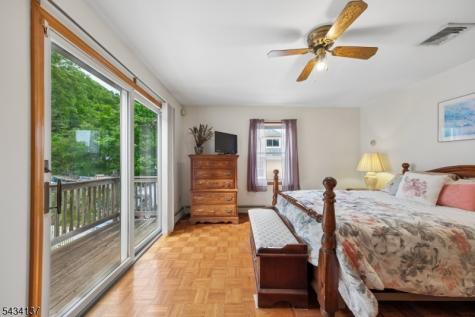 562 Valley Road Clifton NJ 07013