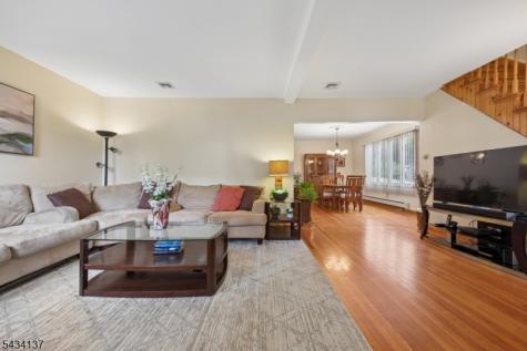 562 Valley Road Clifton NJ 07013
