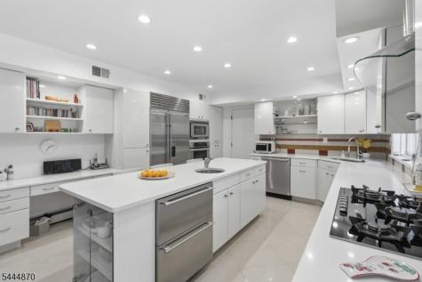 174 Brooklake Road Florham Park NJ 07932
