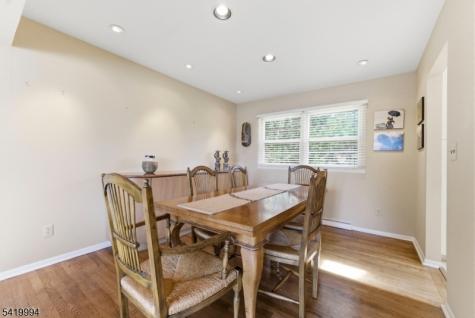 11 Pilgrim Way Wayne NJ 07470