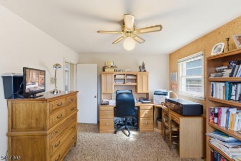 11 Pilgrim Way Wayne NJ 07470