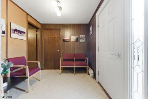11 Pilgrim Way Wayne NJ 07470
