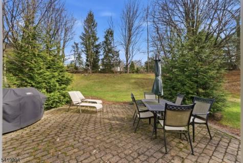 11 Pilgrim Way Wayne NJ 07470