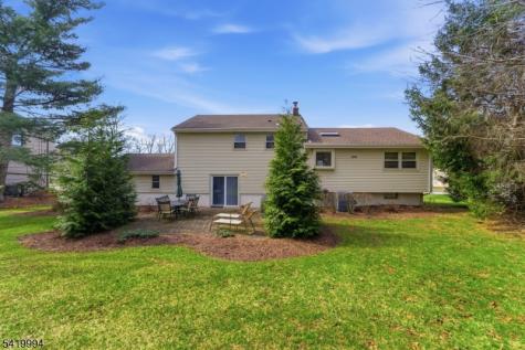 11 Pilgrim Way Wayne NJ 07470