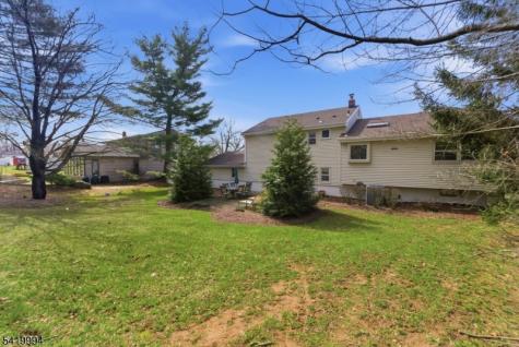 11 Pilgrim Way Wayne NJ 07470