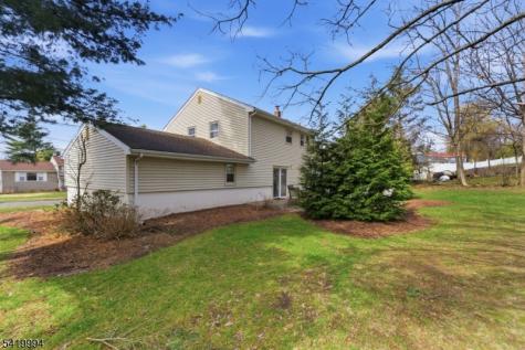 11 Pilgrim Way Wayne NJ 07470