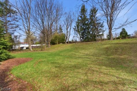11 Pilgrim Way Wayne NJ 07470