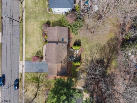 11 Pilgrim Way Wayne NJ 07470