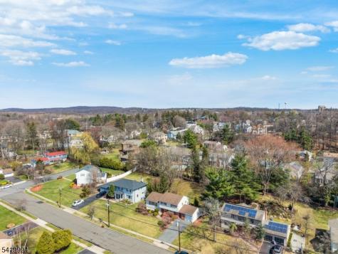 11 Pilgrim Way Wayne NJ 07470