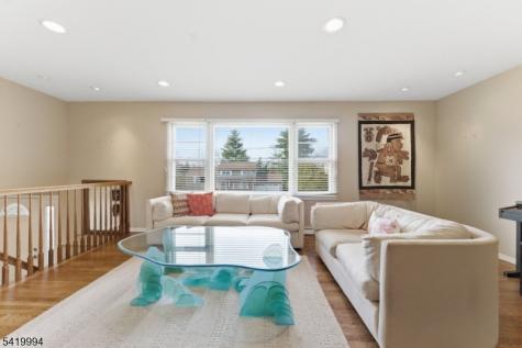 11 Pilgrim Way Wayne NJ 07470