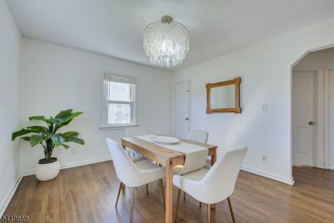 41 Lake Avenue Metuchen NJ 08840